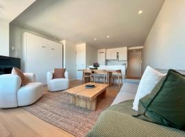 Viviane - Beautifull view, Garage, 200m from beach, hotel en De Panne