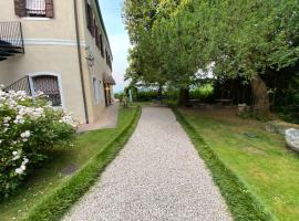 Lodge Villa Maria, hotell i Teolo