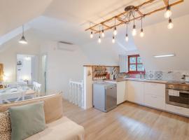 Kékmadaras Vendégház Tihany