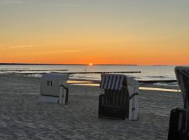 Strandidyll - Ferienwohnung mit Balkon, nur 200m bis zum Strand, hotel in Zempin