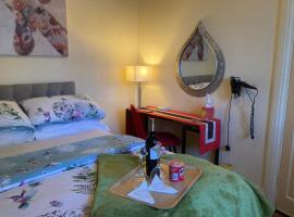 Mountroyal Victorian Studio Self Catering Apartment, viešbutis Belfaste, netoliese – Parliament Buildings Stormont