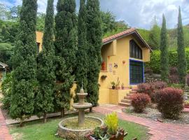 Finca Australia, holiday home in Quebradanegra