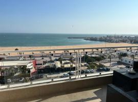 Luxury Apartment 105sqm Terrace Seafront WIFI Unlimited, hotel in Agadir