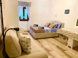 Cozy flat by the sea in the Old Town