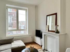 4 bedroom house newly renovated: Liège şehrinde bir daire
