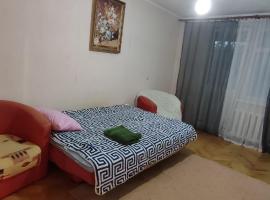 Golden Apartment near Park, Hotel in Chişinău