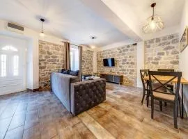 Happy Home Apartments