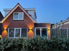 Paris Plage - volledig vernieuwd, free parking, Hotel in Noordwijk