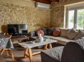 Maria's cottage house, holiday rental in Aïtánia