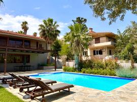 George's gorgeous house Anavysos, hotel ad Anávissos