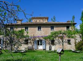 Il Casale del Duca, hotel en Urbino