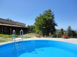 Casa Vacanze La Venarella, apartment in Sorano