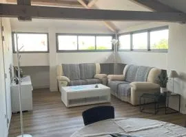 LOFT VILLEBOURBON 40 m2 avec parking