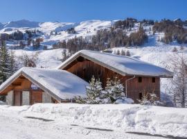 Odalys Chalet Sporting Lodge, hotel in Plagne 1800