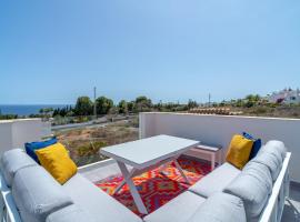 Villa Luxuria Private Pool, hotel di Nerja