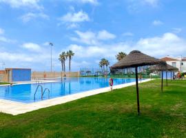 Casa Bahia By Solymar Holiday, casa o chalet en Algarrobo Costa