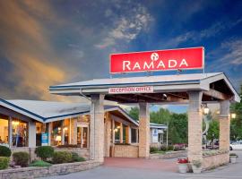 Ramada by Wyndham 1000 Islands Gananoque – hotel w mieście Gananoque