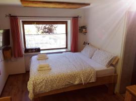 Studio Apartment Erlengrund, hotel em Bad Kohlgrub