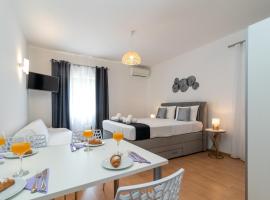 Apartments Bozan, hotel di Trogir