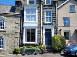 Afallon Townhouse