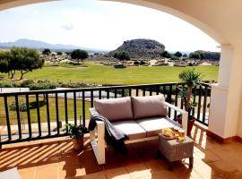 Apto. con alucinantes vistas El Valle Golf Resort, hotel dengan kolam renang di Murcia