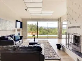Private Saltwater Pool Mtn-View Copperhill Home