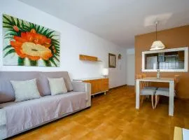 LLANÇÀ 8 LATERAL - Apartamento con vistas al mar, parking y Wifi. - ES-228-55