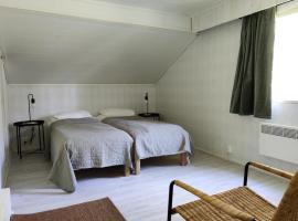 Cozy cottage in Pontus, hotelli kohteessa Lappeenranta lähellä maamerkkiä Saimaan kanavan museo
