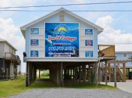 Blue Dolphin Inn and Cottages, herberg in Grand Isle
