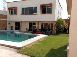 Increible casa en renta en Cocoyoc Morelos: Cocoyoc'da bir kiralık tatil yeri