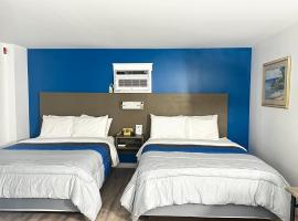 Blue Spruce Inn & Townhouses, motel i Plymouth