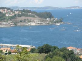 A Barraca. Casa con jardín y vistas a la ría, pigus viešbutis mieste Bueu