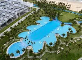 Resort's full Service Apartment - near the airport Cam Ranh, Nha Trang, Khanh Hoa