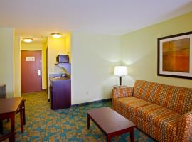 Holiday Inn Express Hotel & Suites Thornburg-S. Fredericksburg, an IHG Hotel, hotel s bazénem v destinaci Thornburg