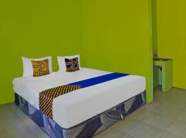 SPOT ON 92669 Guesthouse Prima Syariah, hotel with parking in Banyuwangi