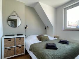 TheLighthouse Logement cozy idéalement situé, hotell i nærheten av Old Sarum i Calais