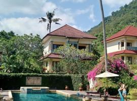 Secret garden villa 5, hotel in Mangsit