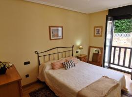 Raitán 2 - Apartamento con piscina compartida para 4 pax - VUT-4301-AS, hotel v destinaci Colunga