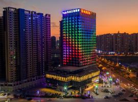 Kyriad Marvelous Hotel Heyuan Wanda Plaza, 4 žvaigždučių viešbutis mieste Heyuan