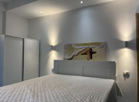 Room 106 - Piano Terra Spiaggia a 200m, hostal o pensión en Porto Cesareo