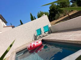 Maison familiale avec piscine à 3km de la plage, хотел в Latour-Bas-Elne