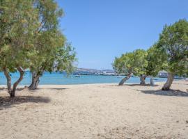 Armenakishouses, hotel na praia em Pollonia