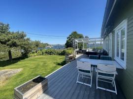 Perla - cabin by the sea close to sandy beaches, chalet i Sandefjord
