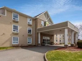 Super 8 by Wyndham Trois-Rivieres