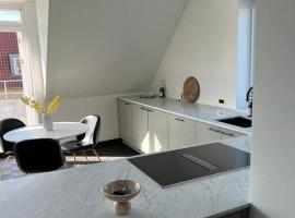 Designer apartment, lejlighed i Charlottenlund