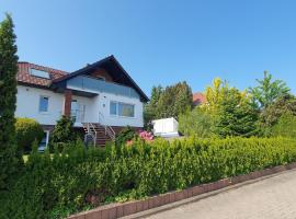 Cosy flat in Bischofferode in a charming location, hotel with parking in Bischofferode