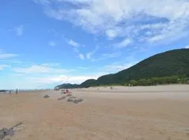Apartment on the Trengandin beach