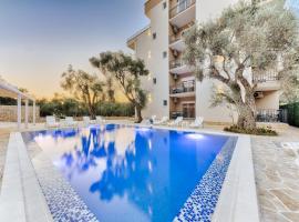 Akhdar Apartments, serviced apartment in Utjeha