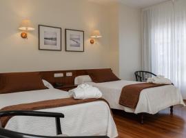 Balneario de Carballo – hotel w mieście Carballo