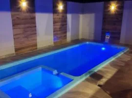 Casa Ferrari II c/ área de lazer